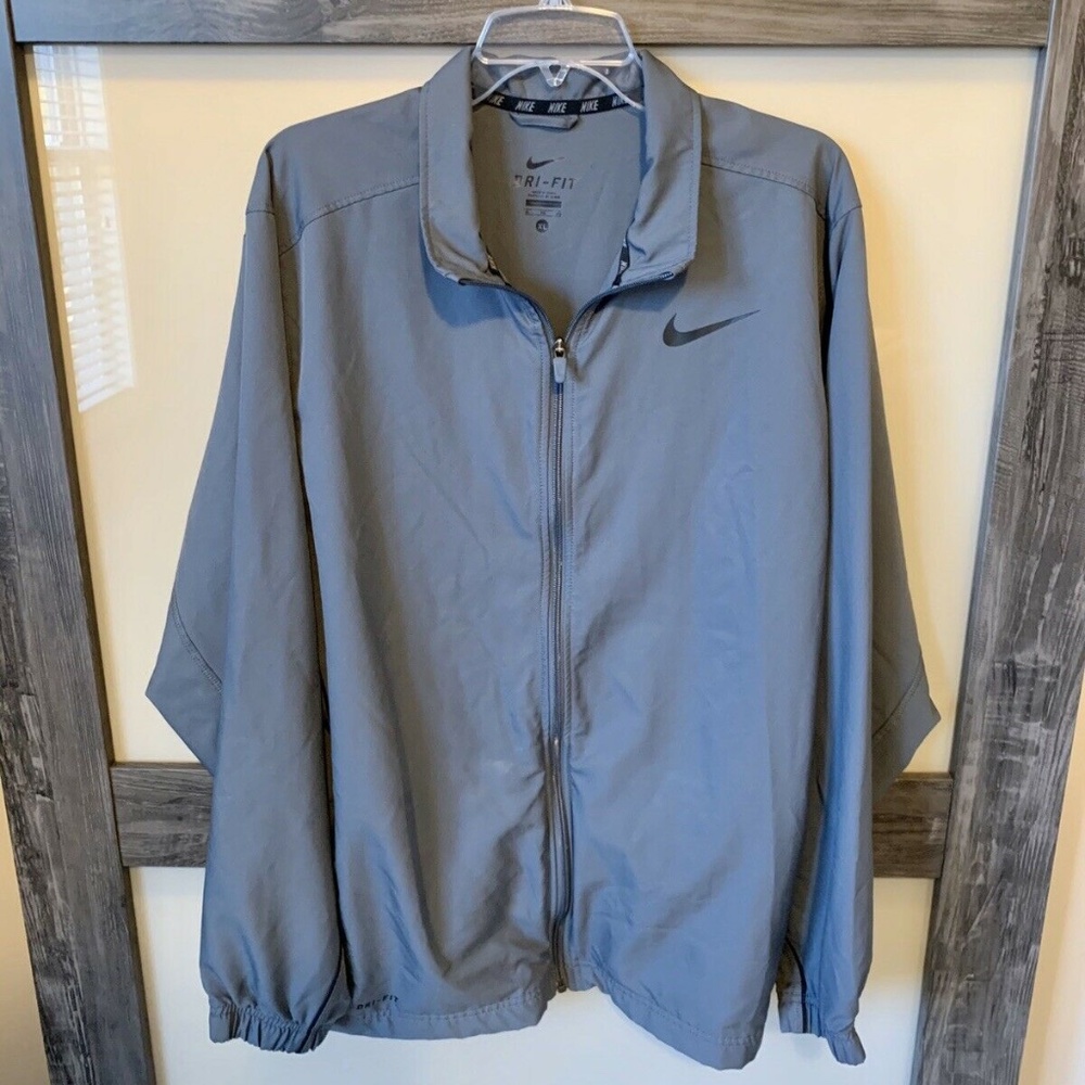 NIKE DRI-FIT Men’s Track Jacket Size XL Zip Gray